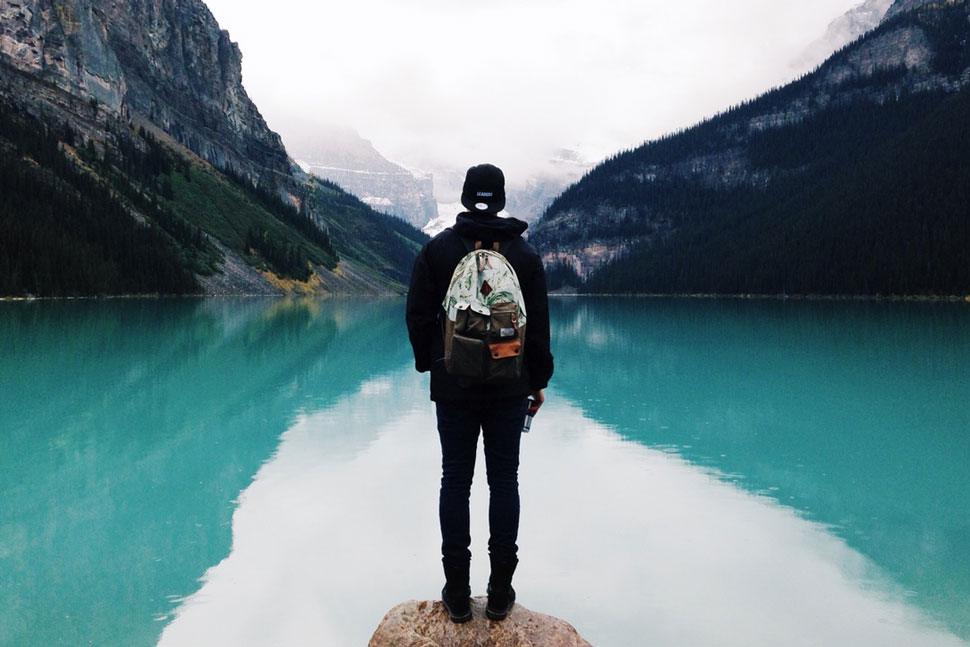 Setting Course: Self-Binding Techniques in Early Recovery